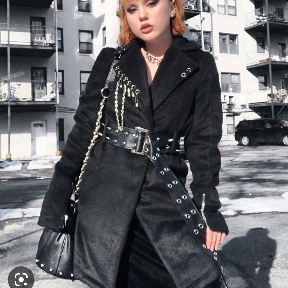 Disturbia Lethia Trench Coat